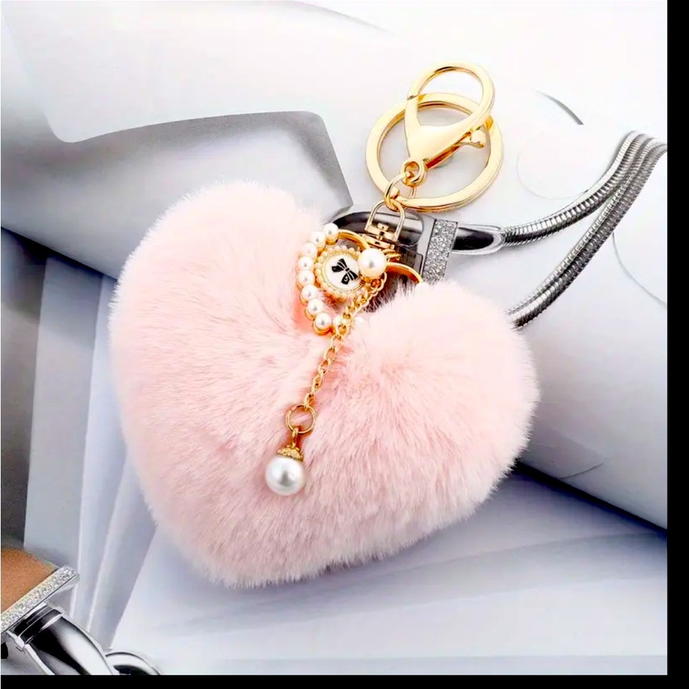 1pc Heart Shaped Pompom Keychain Cute Plush Key Chain Ring Bag Backpack Charm